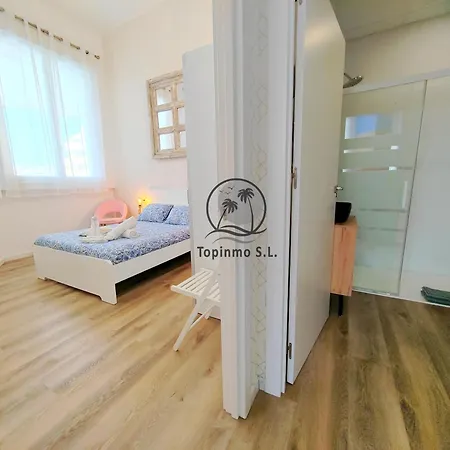 Modern And Luxury 2 Bedroom On Island In The Marina Harbour * ベナルマデナ